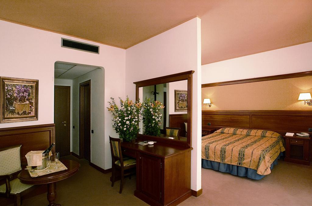 Balletti Park Hotel Viterbo Zimmer foto